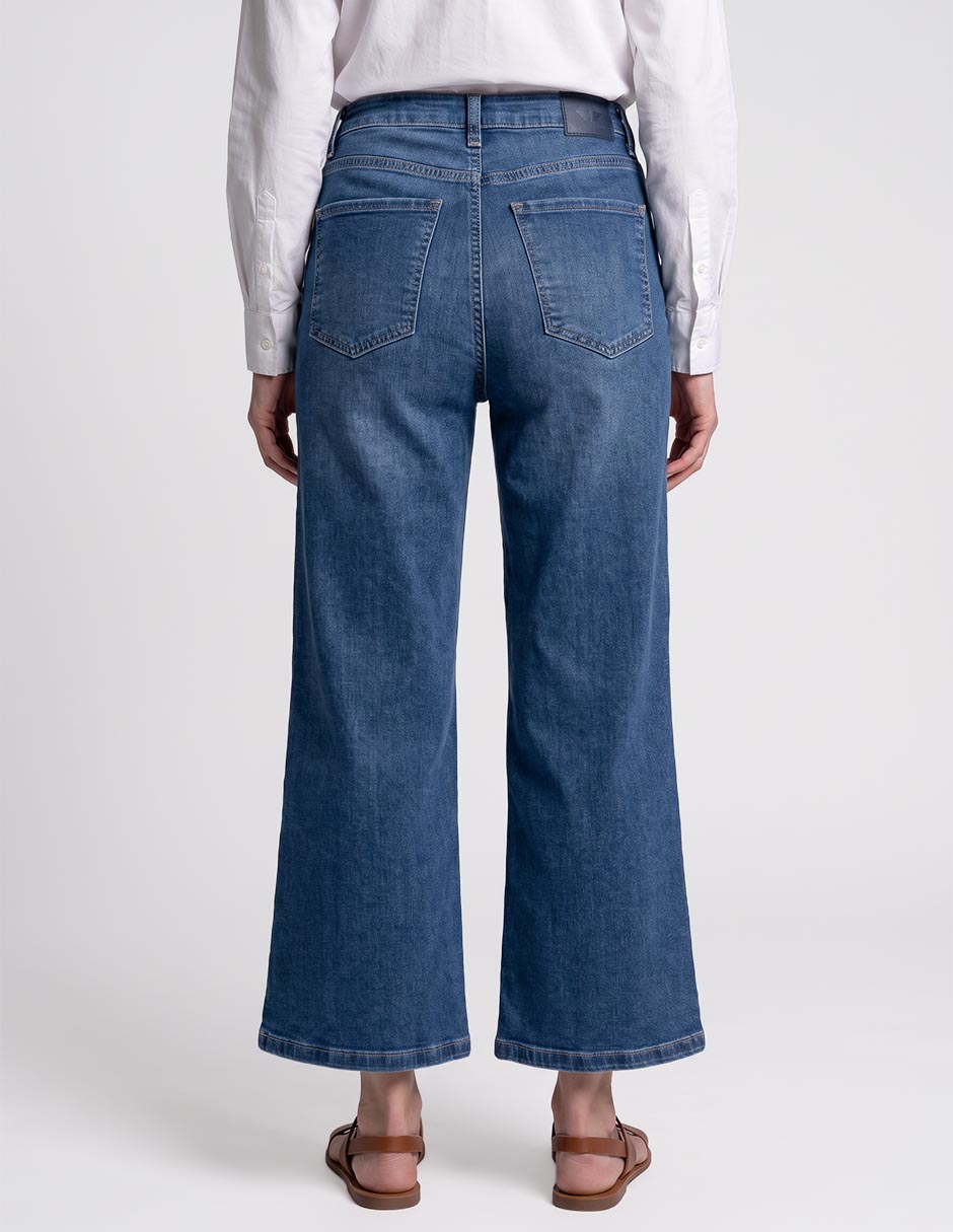 Jeans acampanado dockers para mujer