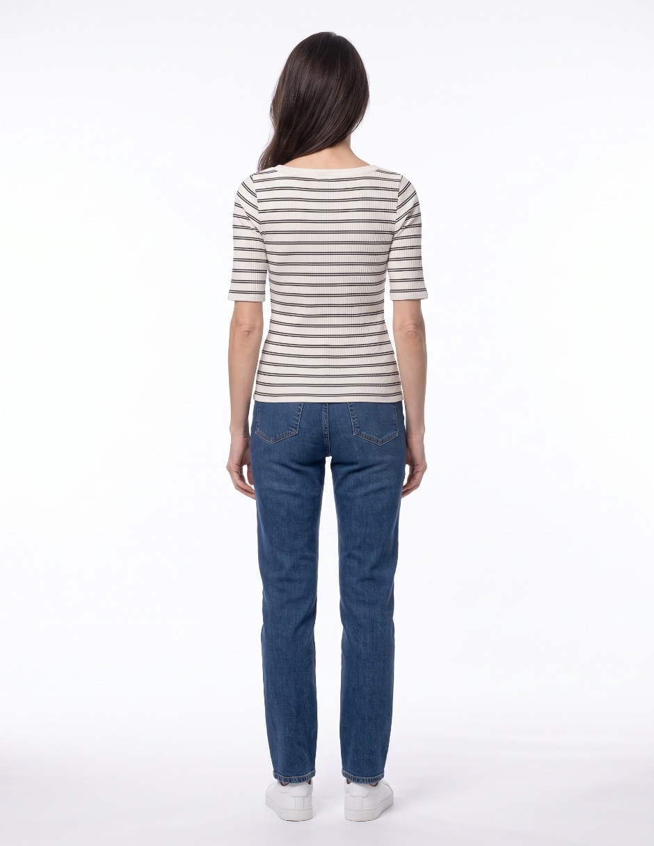Playera manga corta cuello redondo para mujer 2