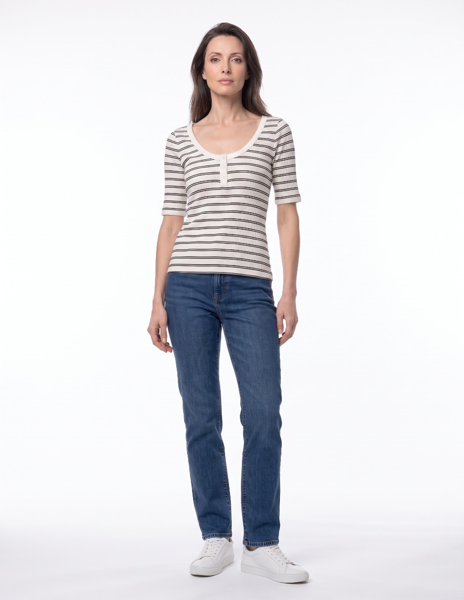 Playera manga corta cuello redondo para mujer 4