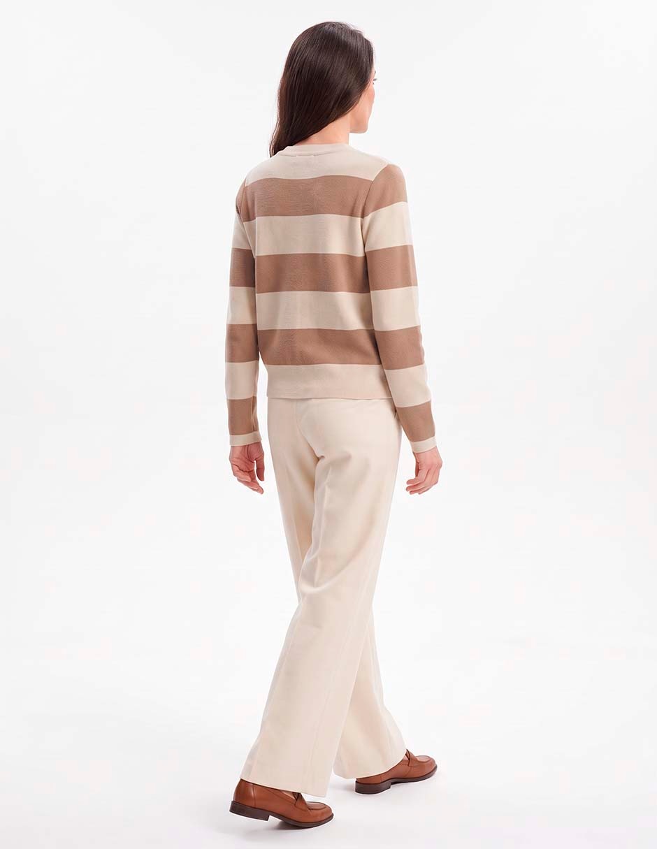 Suéter cuello redondo para mujer 4