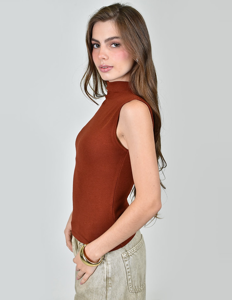 Blusa sin manga para mujer 5