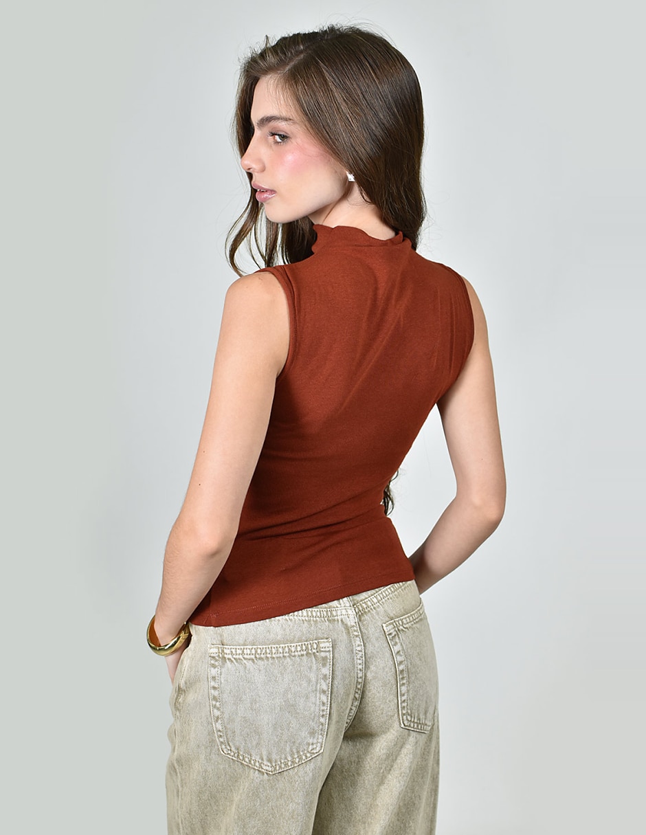 Blusa sin manga para mujer 4