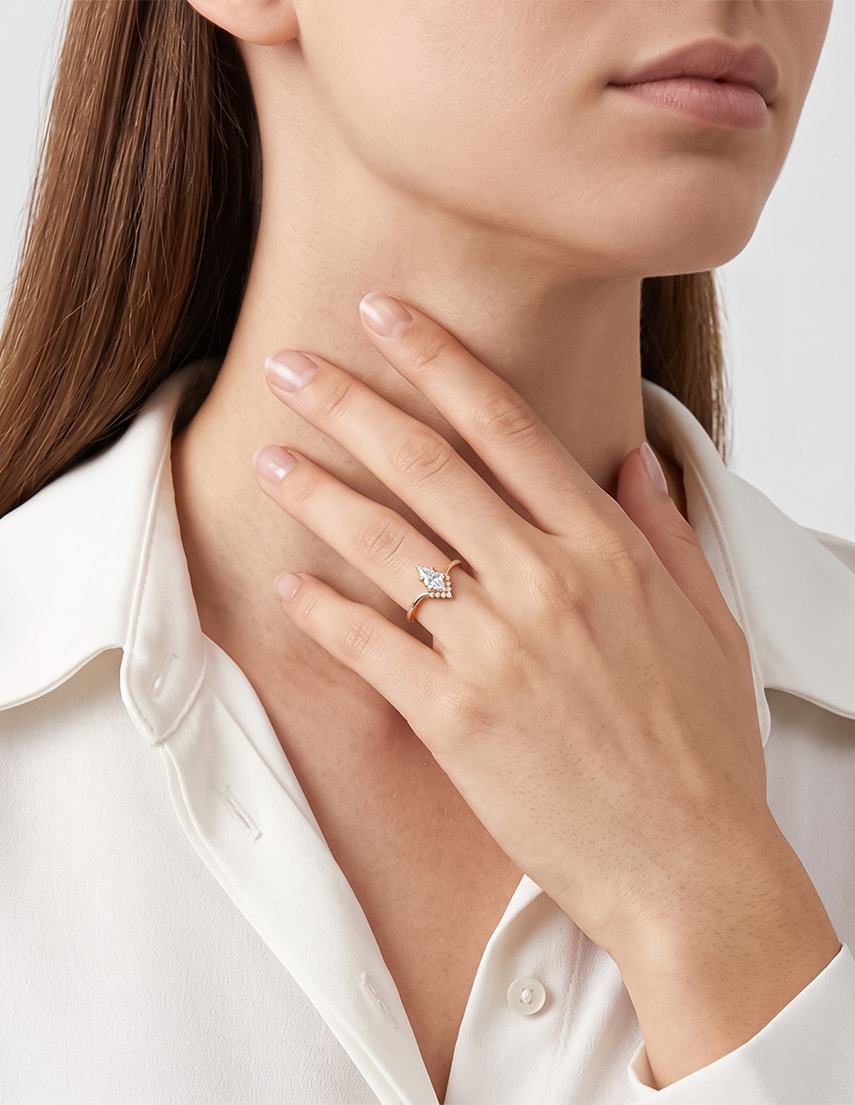 Anillo 14 k de oro zirconia brillante 5