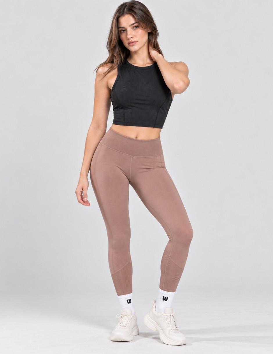 Top cuello (si aplica) Redondo escote (si aplica) Regular tirante (si aplica) Ajustable 5