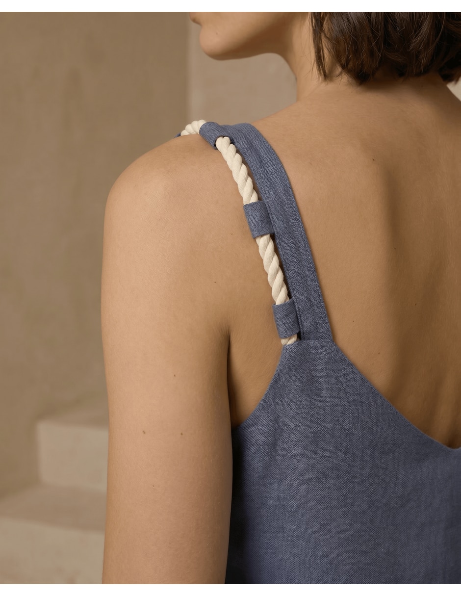 Top cuello (si aplica) V escote (si aplica) V tirante (si aplica) Sin tirantes